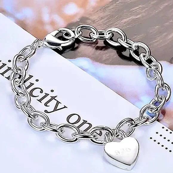 Sterling Silver Heart Lock Chain Link Bracelet - Picture 2 of 2